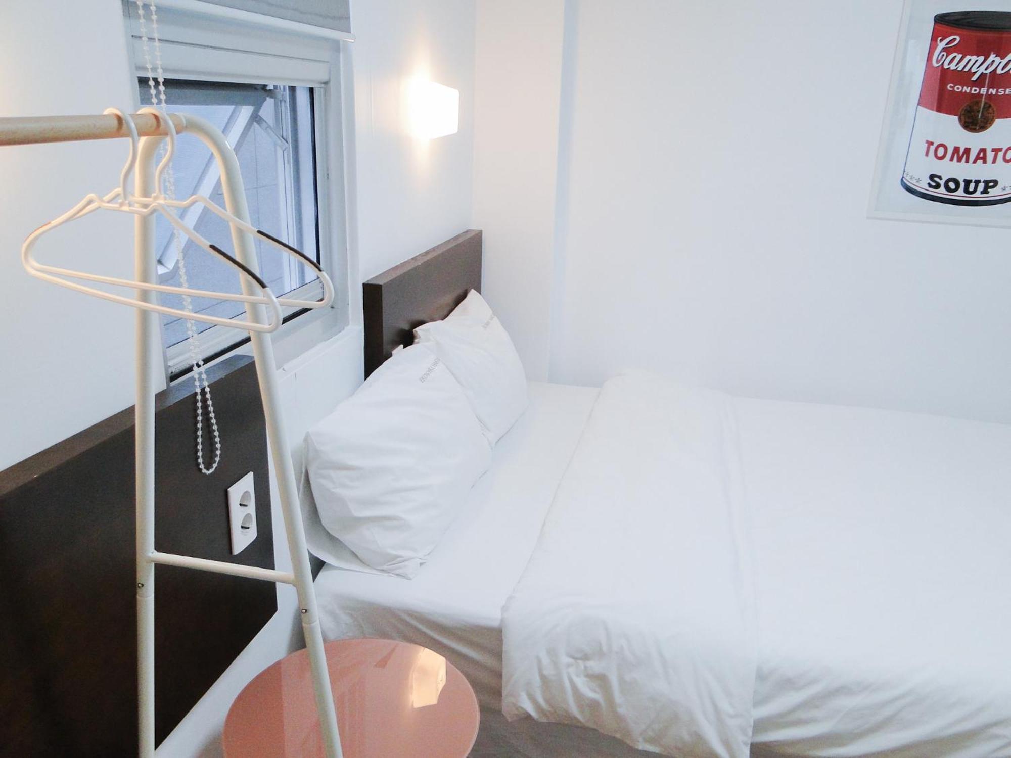Ekonomy Haeundae Hostel Busan Bagian luar foto